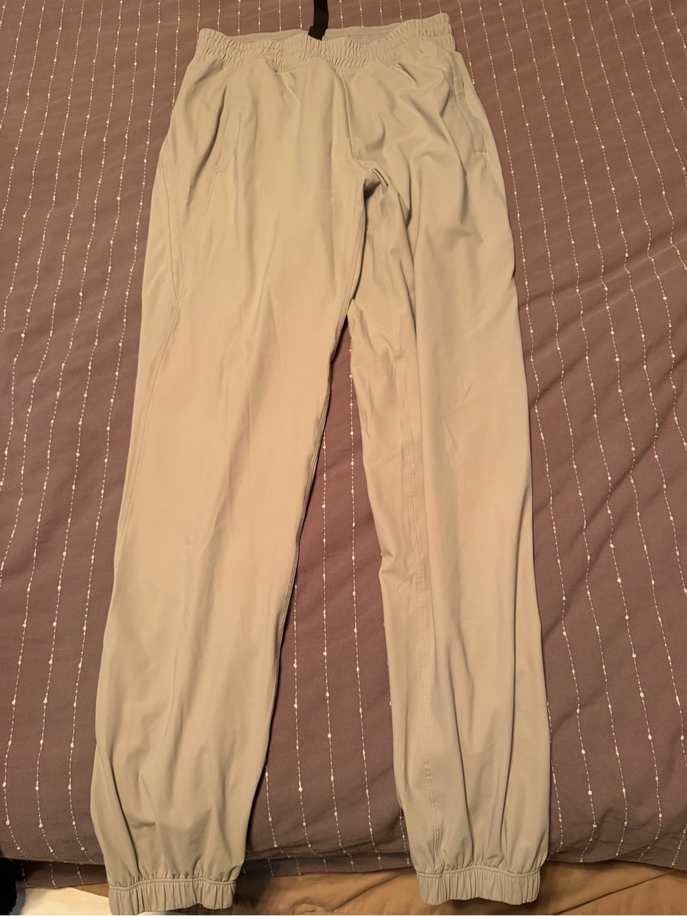 lululemon athletica Men's Light Beige Jogger Pants